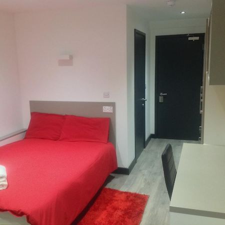 Peace Apartments - Luton Luton  Dış mekan fotoğraf