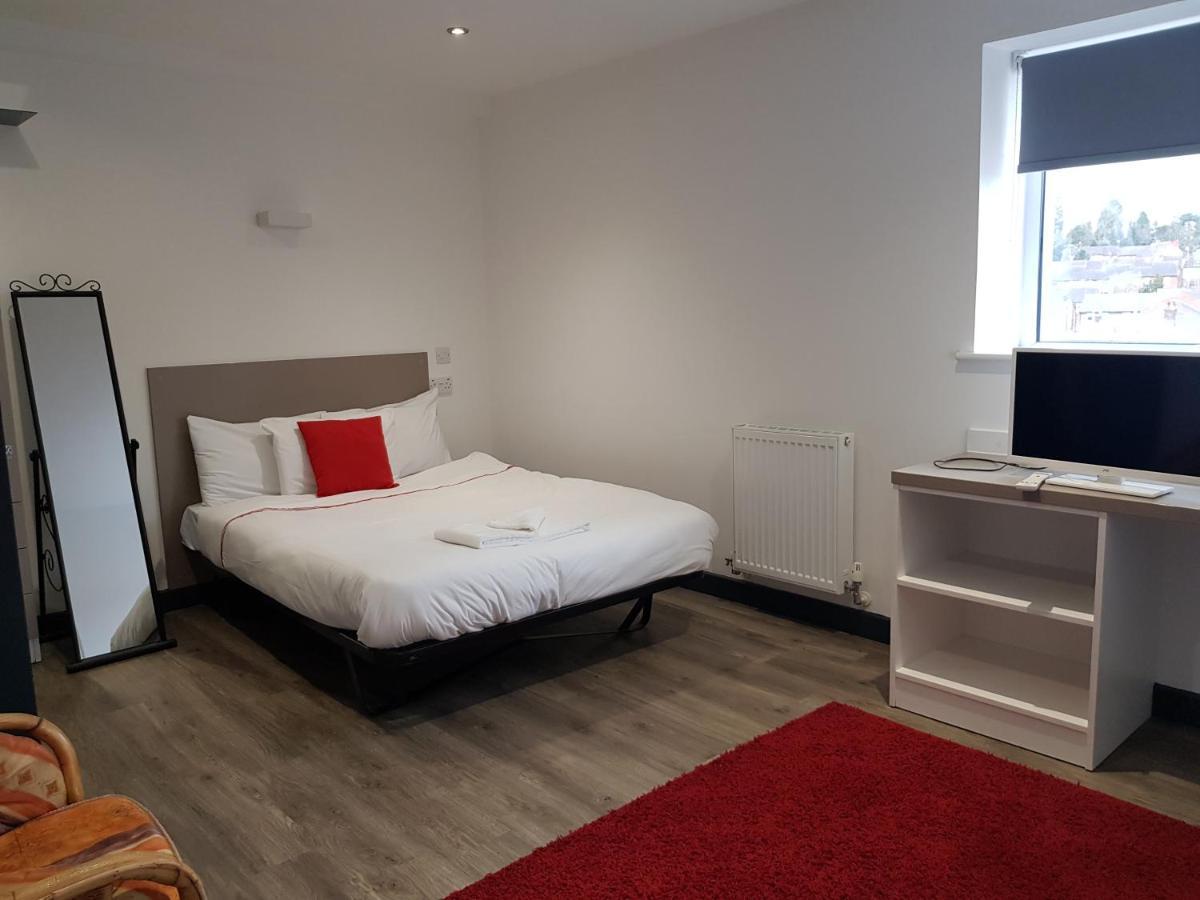 Peace Apartments - Luton Luton  Dış mekan fotoğraf